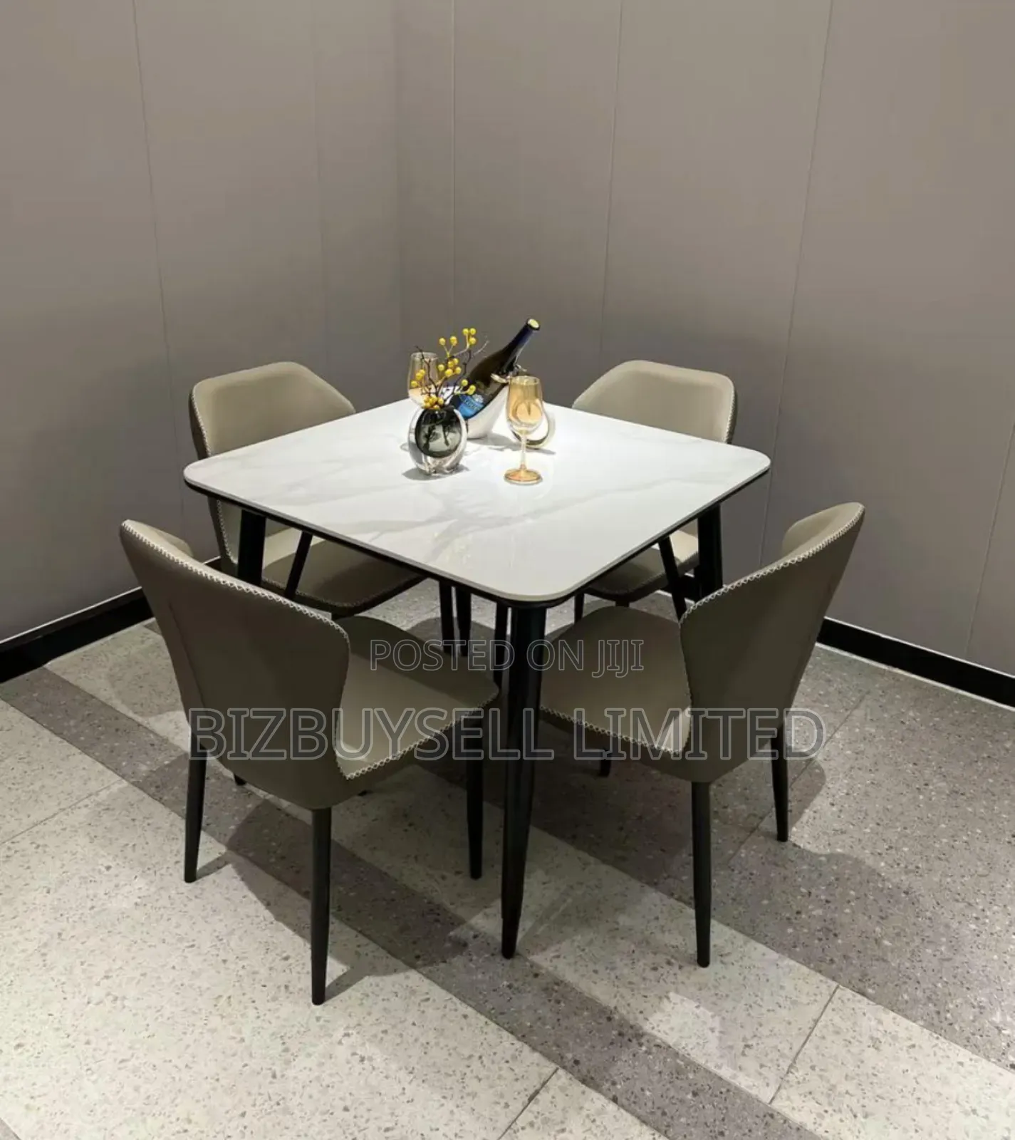 4 Seater Exotics Marble Dinning Table and Chair.