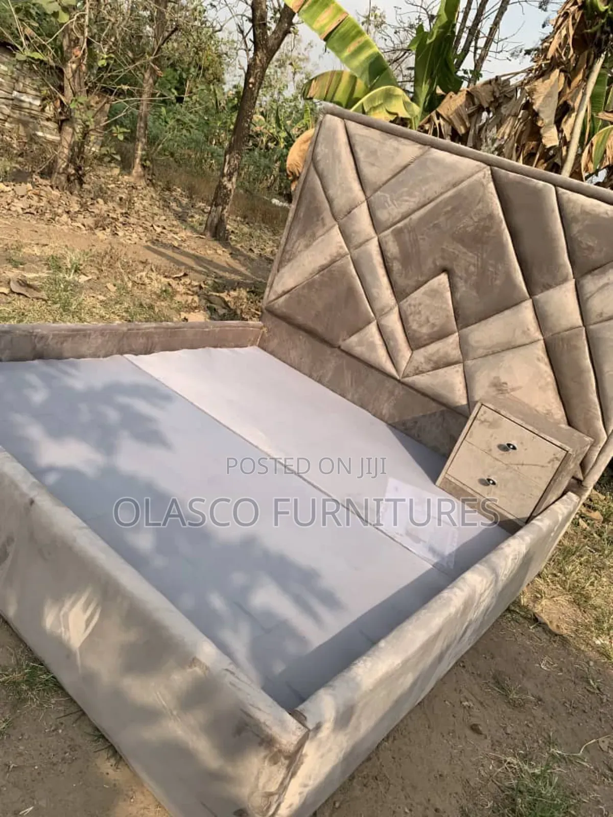 6by6 Bedframe Is Available for Instantly Pick