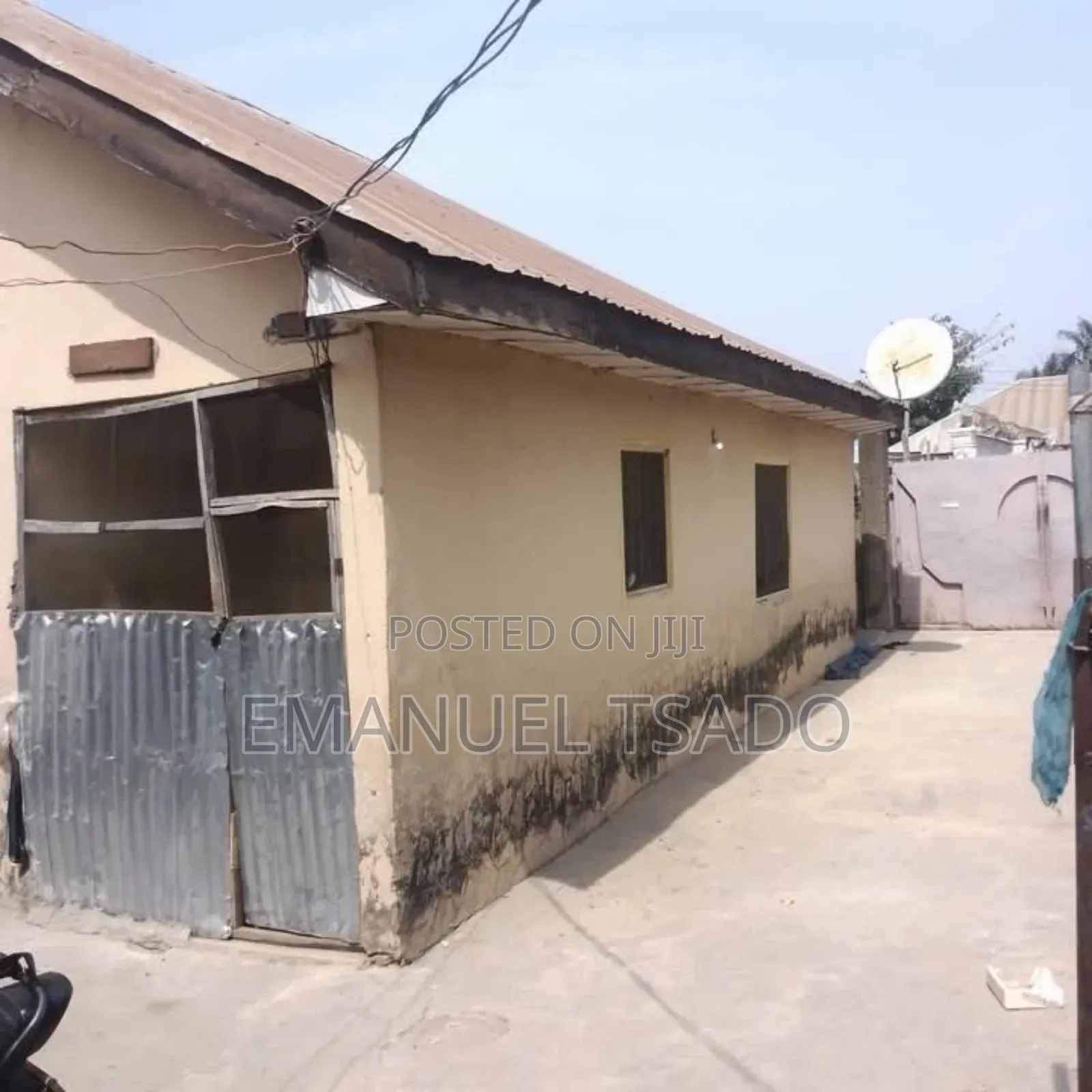 2bdrm Block of Flats in Minna for sale