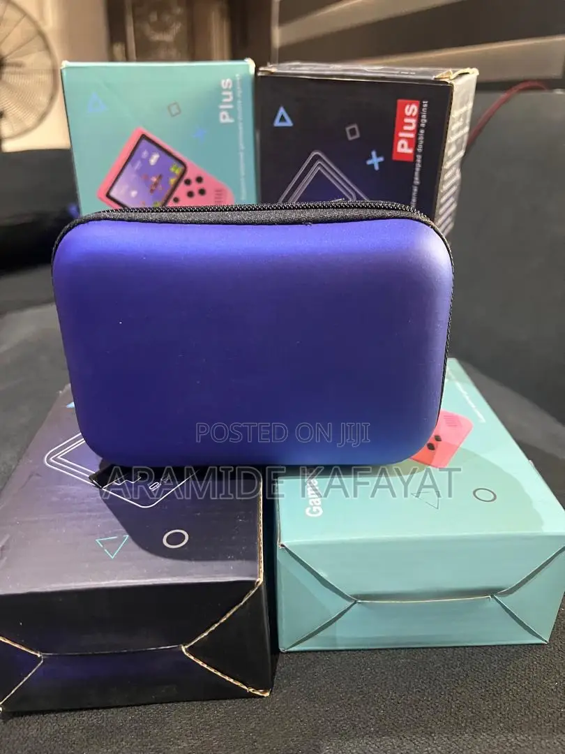 Retro Mini Game Console