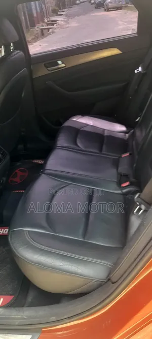 Hyundai Sonata Sport 2.0T 4dr Sedan (2.0L 4cyl Turbo 6A) 2015