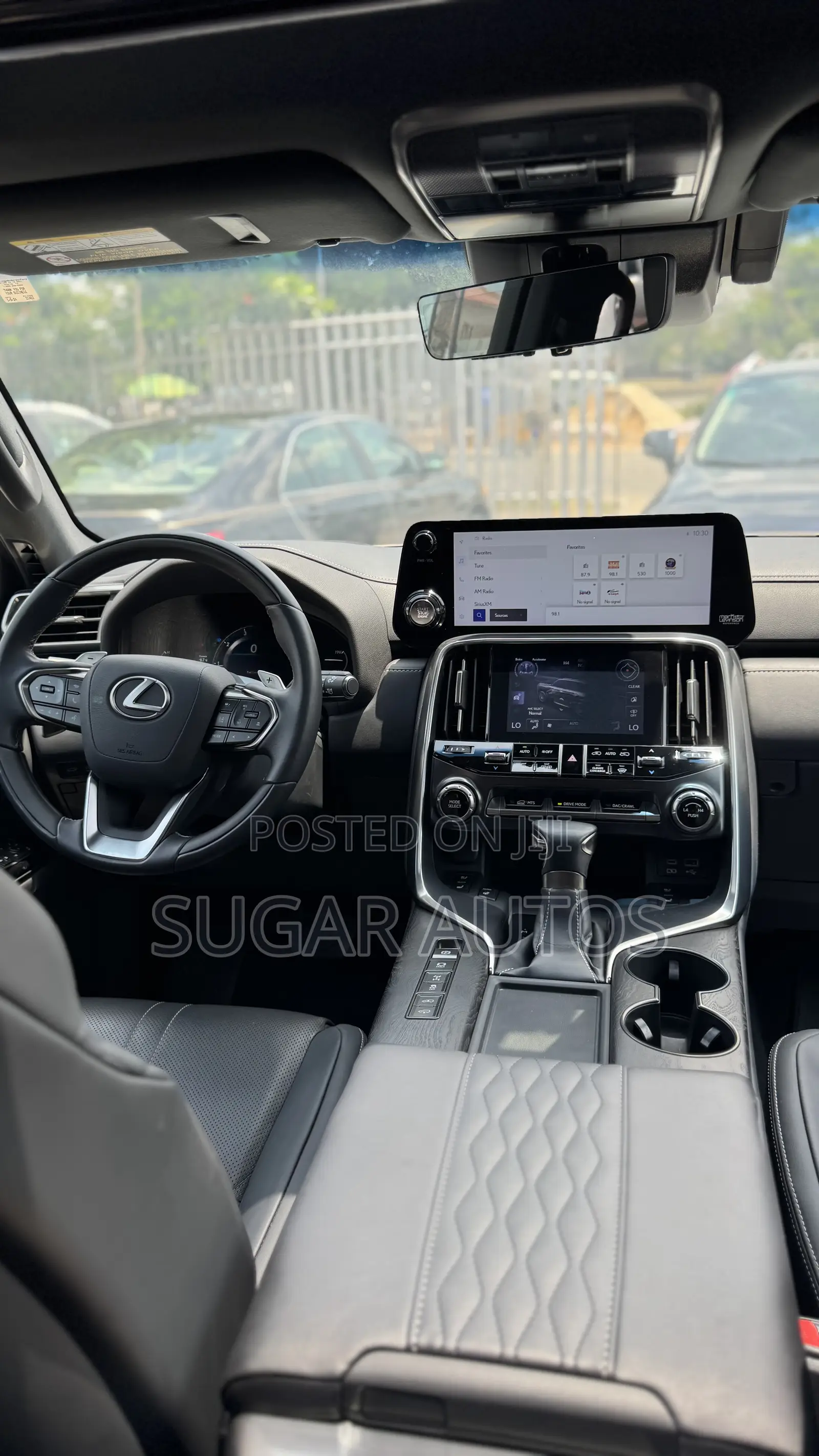 Lexus LX 2023 White