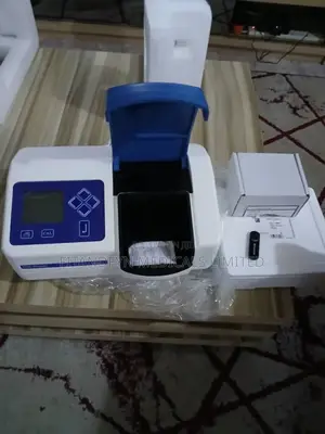 Uv/Visible Spectrophotometer (Cole_palmer / Gen Way)