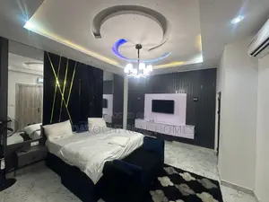 4bdrm Duplex in Conservative Road,, Chevron for rent