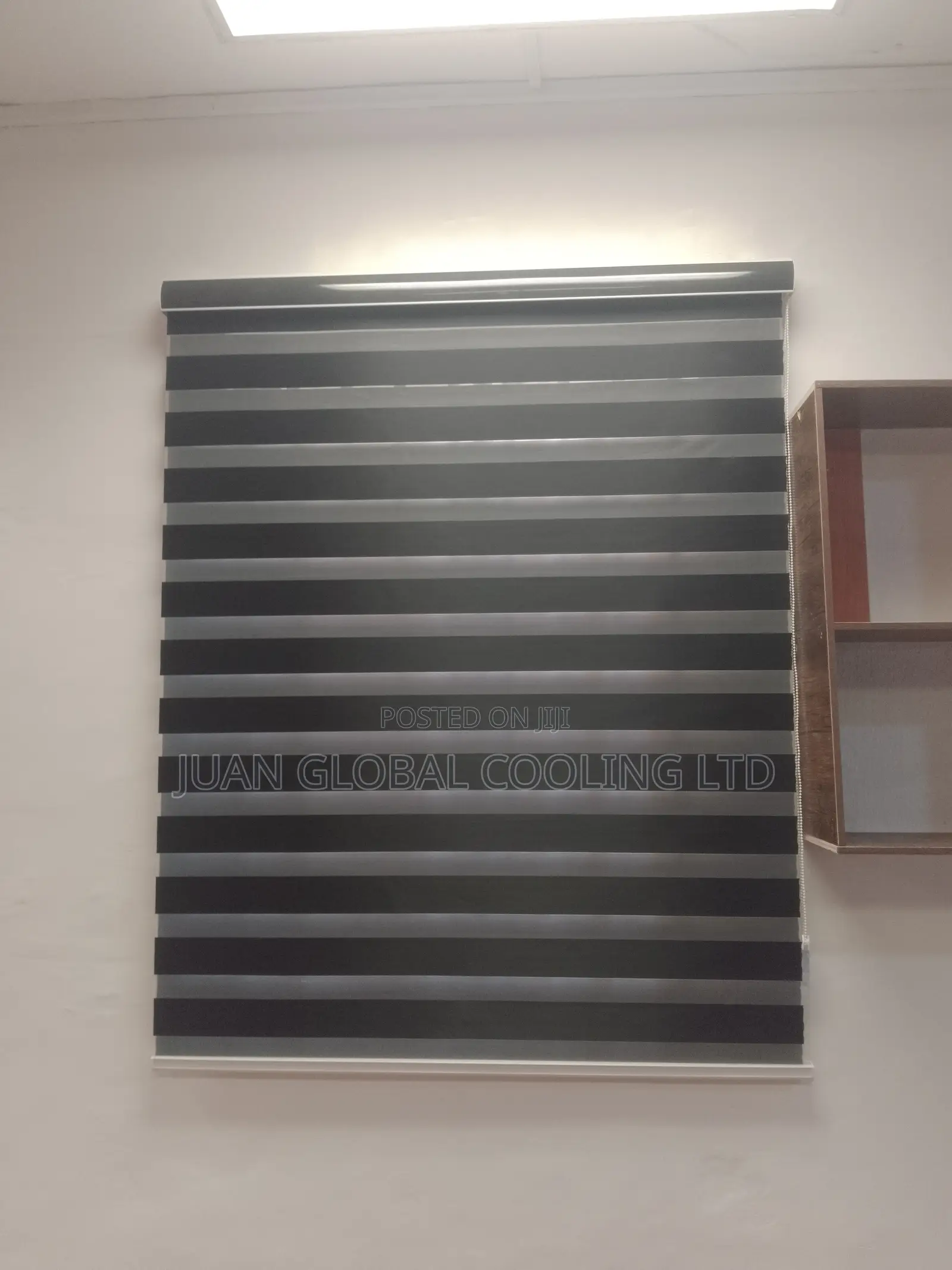 1.5 X 1.7 Window Blind