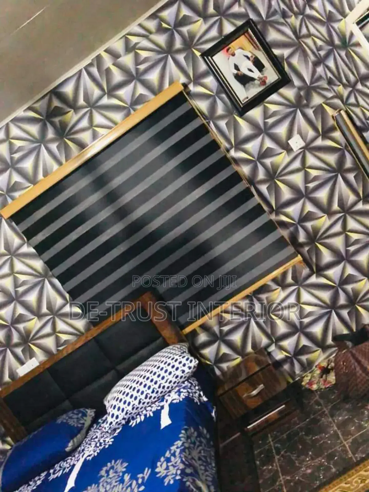 Clean Window Blind