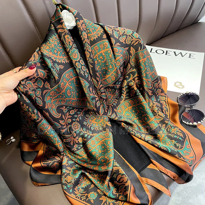 Luxury Luxe Vintage Scarf
