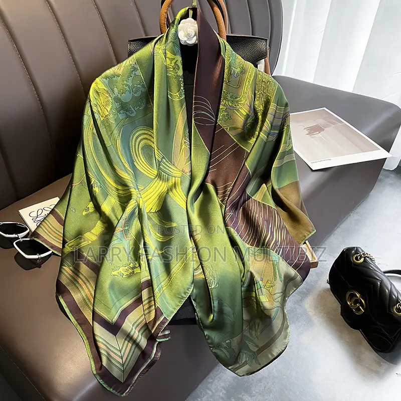 Luxury Luxe Vintage Scarf