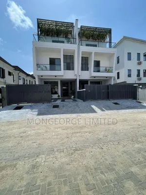 5bdrm Duplex in Ikota for sale