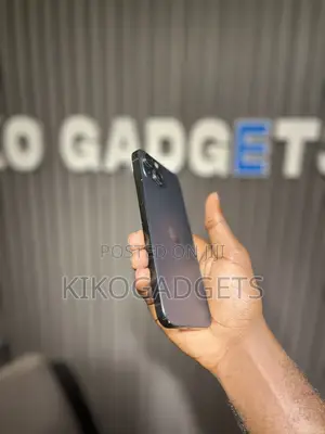 Apple iPhone 15 Plus 128 GB Black
