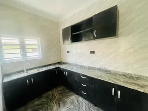 1bdrm Block of Flats in Igbojia Malete, Lakowe for rent