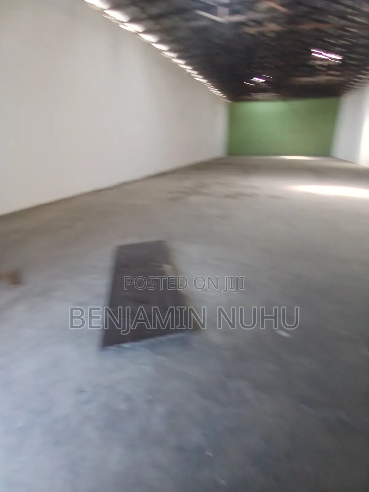 A Massive Warehouse Facing Lekki-Epe Expressway for Lease