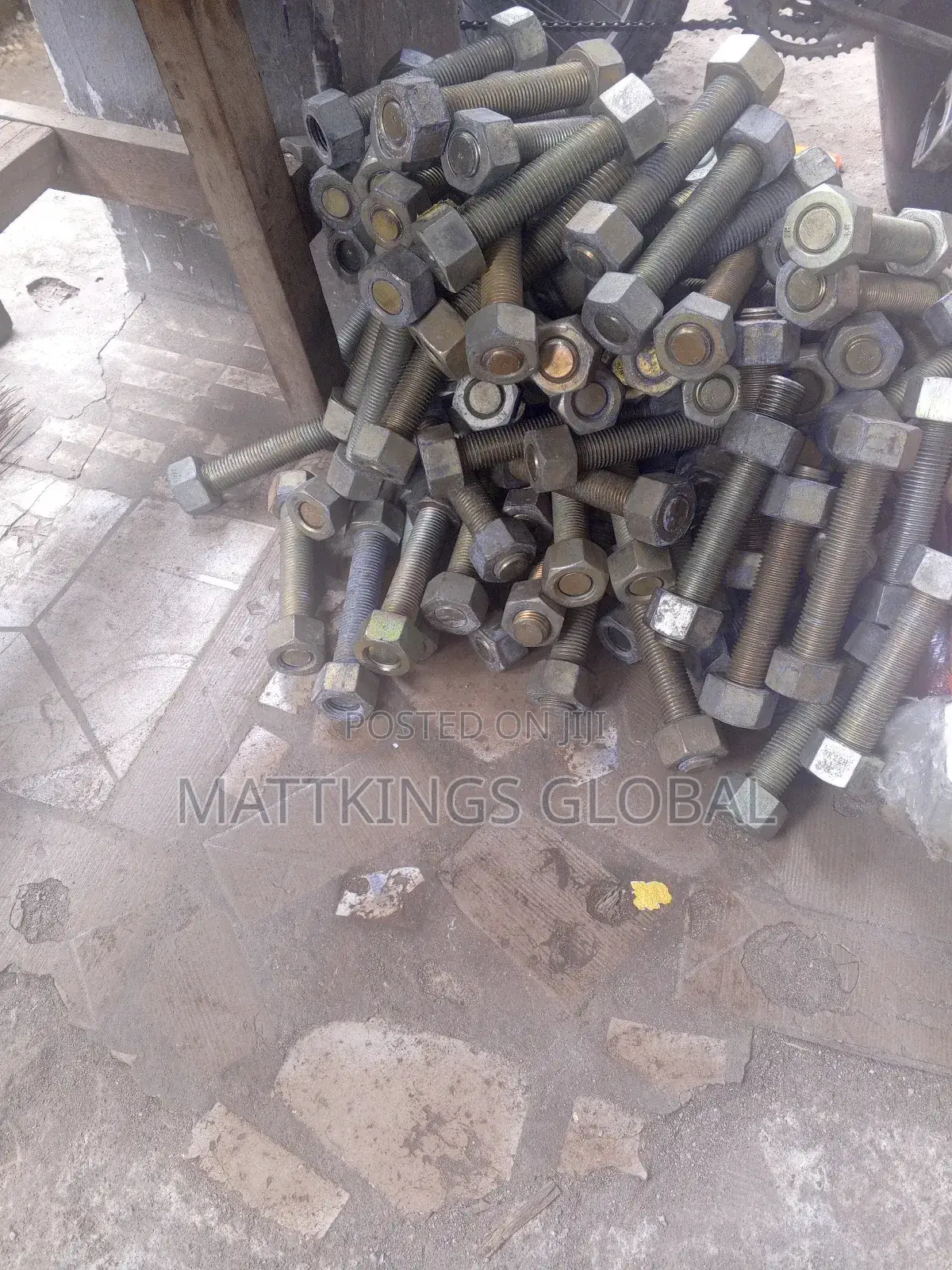 Stud Bolts And Nuts