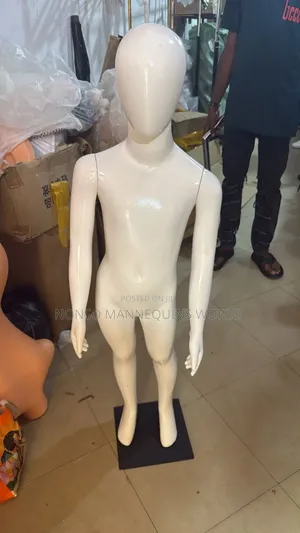 Glossy White Faceless Kids Unisex Mannequin