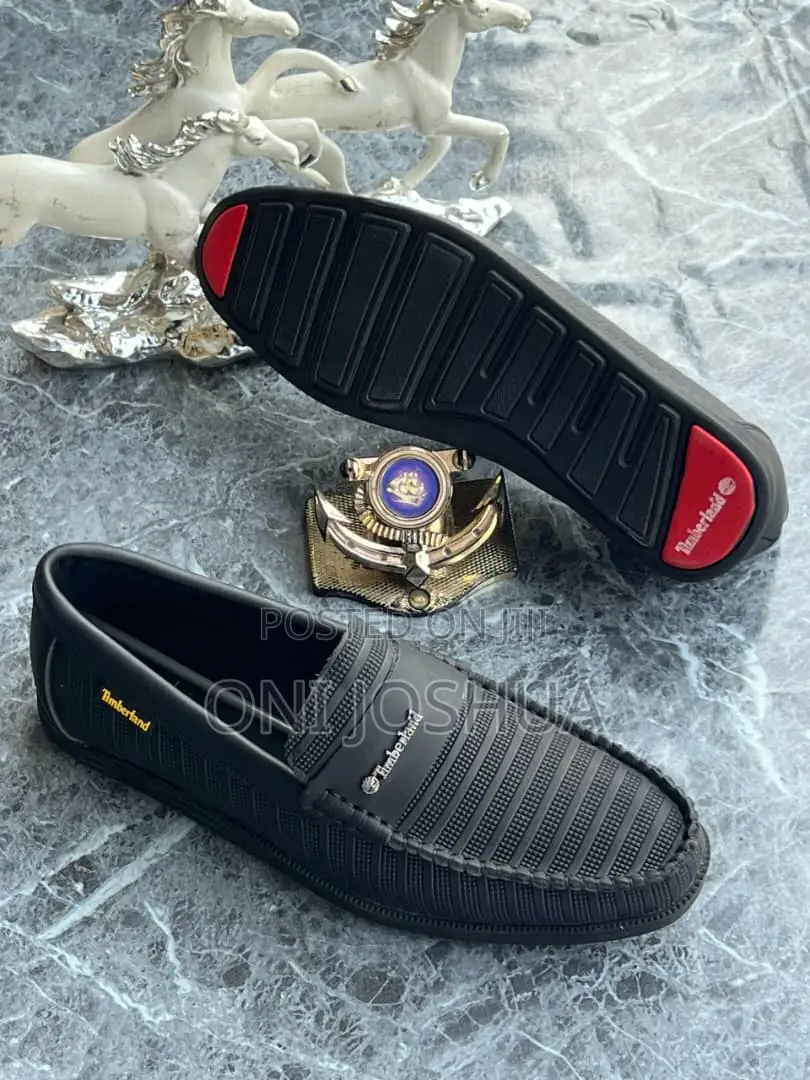 Classic Men Shoe