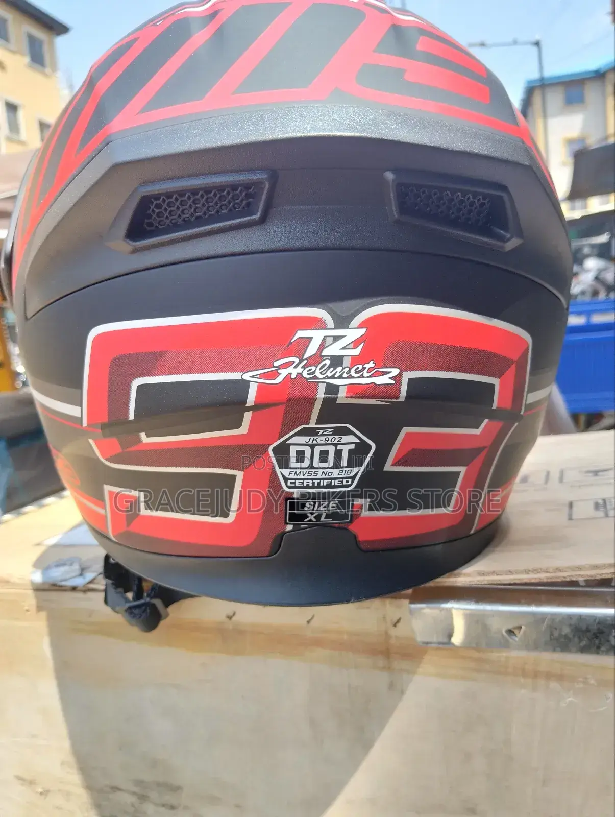 Red Dot Open Jaw Helmet