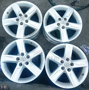 Camry Rim 17 2010