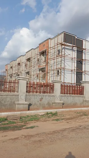 3bdrm Block of Flats in Kubwa for sale