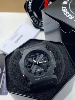 G-Shock Square
