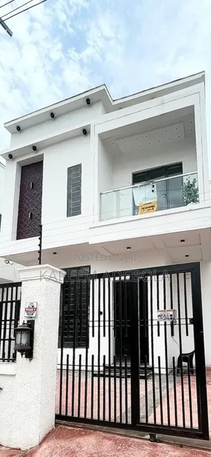 Furnished 4bdrm Duplex in Ajah for sale