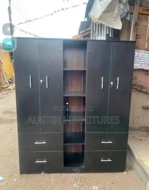 Your Best 6 by 6 Wardrobe Now Available