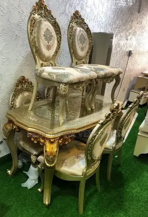 Royal Dining Set (6 Seater)