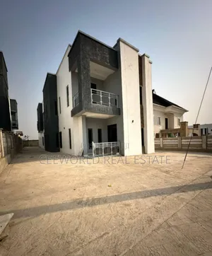 4bdrm Duplex in Lere Adigun Gra, Basorun for rent