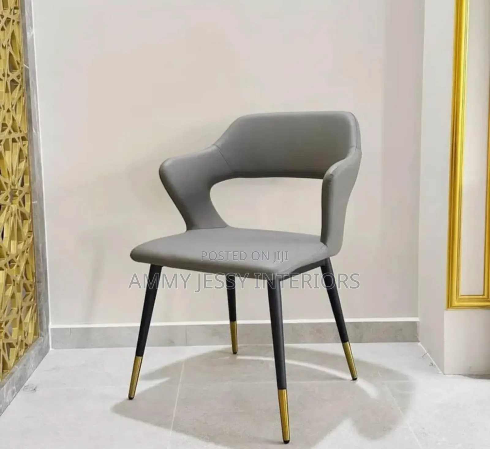 Visitors Chair