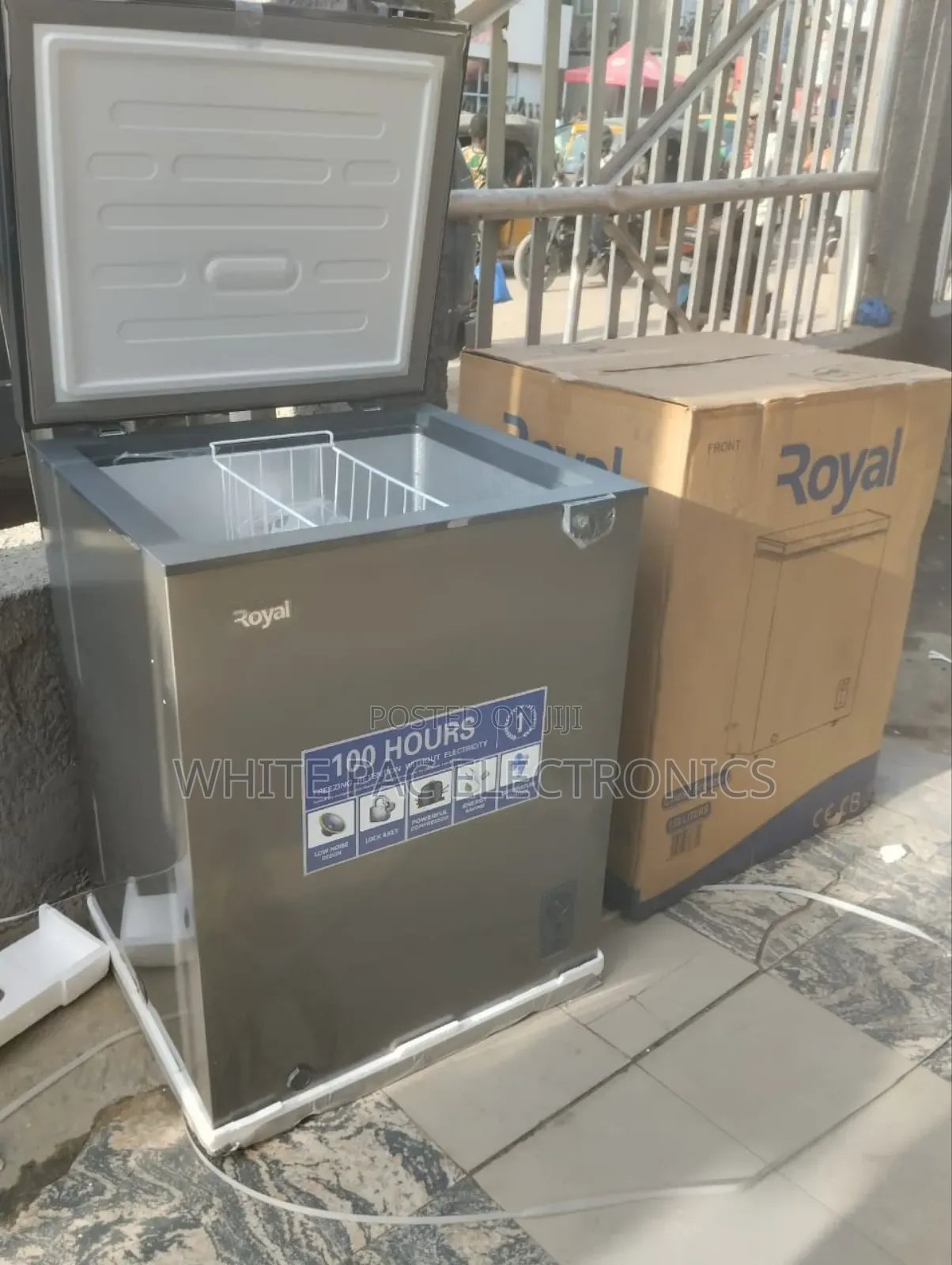 New Royal Deep Freezer 155 L Copper Low Consumption  > 1yrs