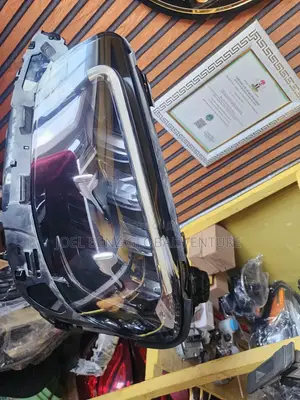 E350 2023 Set of Headlight (W214)