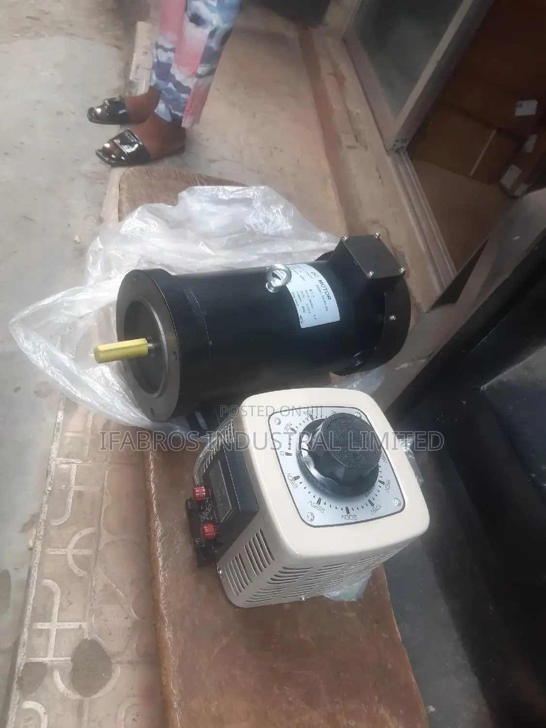 3hp Dc Motor With Control Speed Regulator, 220v.