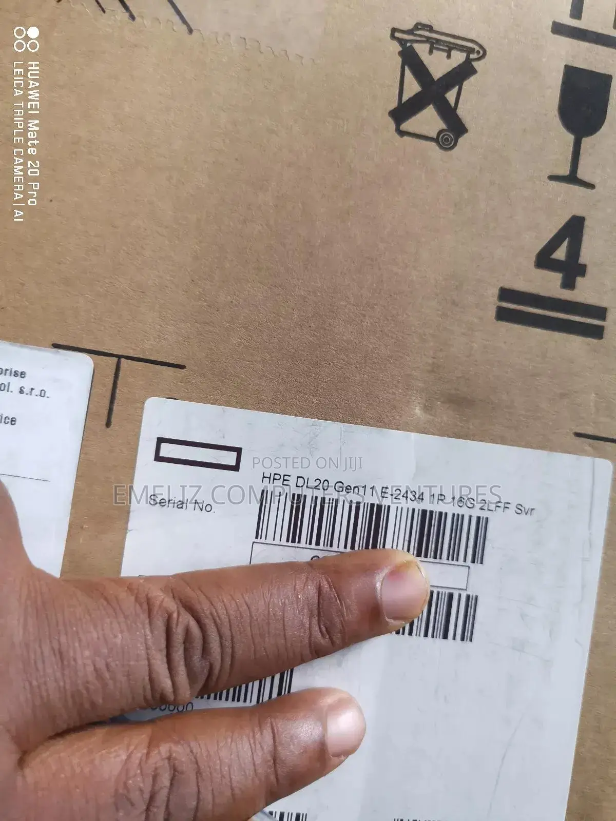 New Server HP ProLiant DL20 Gen10 16GB Intel Xeon SSD 1T