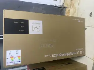 Lg 34wr50qk-B 34" Ultrawide QHD 100hz Curved Monitor