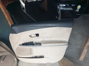 Toyota Venza Door Complete Set 2012 Model