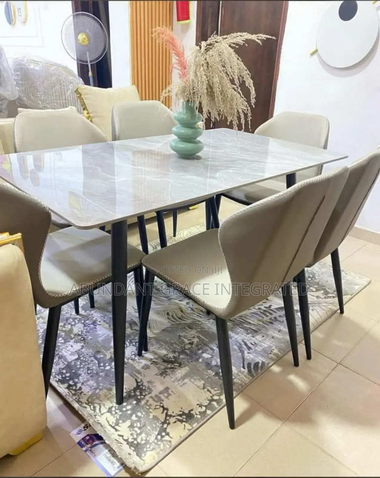 Luxury Dinning Ensemble .