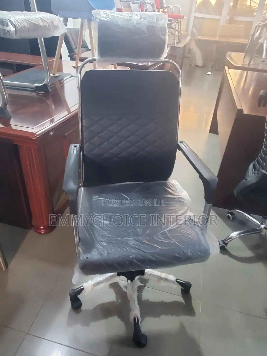 Executive Chair With Headrest