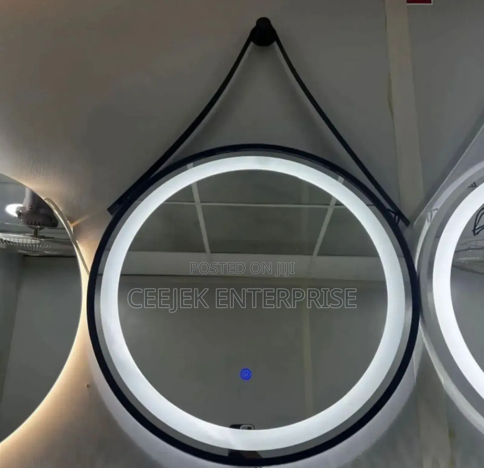 Hanging Leg Mirror