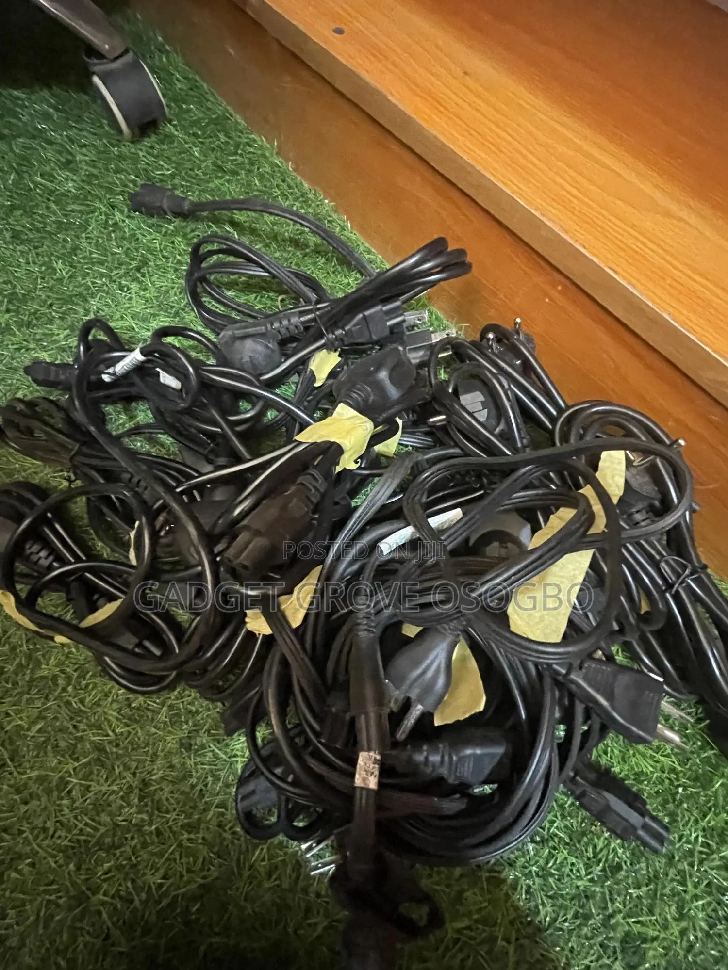 Laptop Power Cable