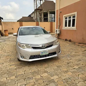 Toyota Camry L 4dr Sedan (2.5L 4cyl 6A) 2013 Silver