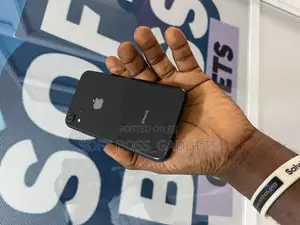 Apple iPhone XR 64 GB Black
