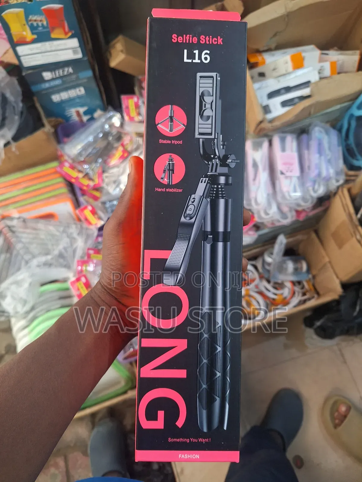L16 Selfie Stick With Tripod Stand