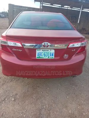 Toyota Camry LE 4dr Sedan (2.5L 4cyl 6A) 2013 Red