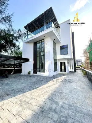 5bdrm Duplex in Lekki for sale