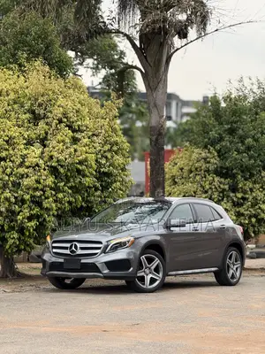 Mercedes-Benz GLA 250 2015 Gray