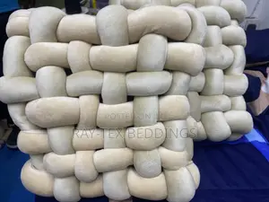Knotted Throw Pillow (Any Colour)