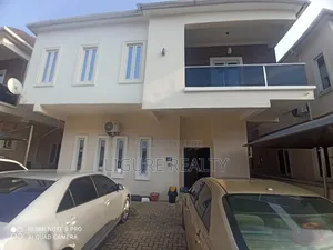 Photo - 1bdrm Duplex in Very Serene Estate Chevron for rent