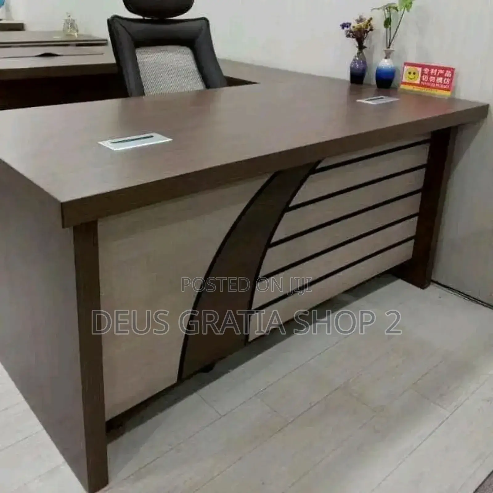 Office Desk With Extension And Mobile Drawer