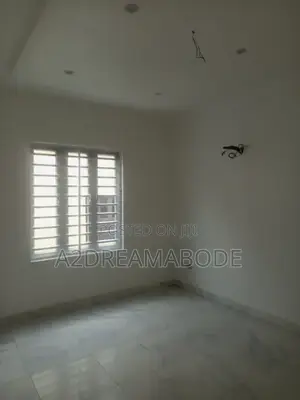5bdrm Duplex in Magodo Phase 2 for rent