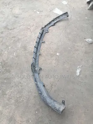 Down Spoiler or Down Bumper Rx350 2023 2024