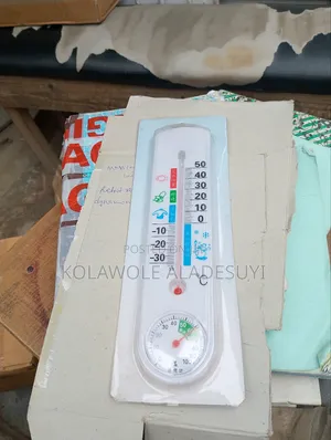 Room Thermometer and Hygry